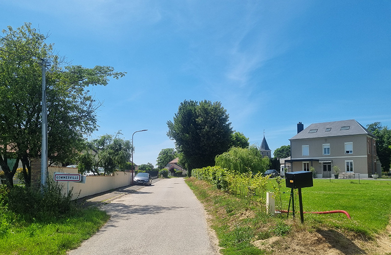 Entrée de la commune par la rue de la Motte